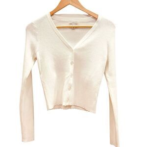 June & Ivy Long Sleeve V-Neck Button Front Scallop Hem Cardigan Sweater. Small.